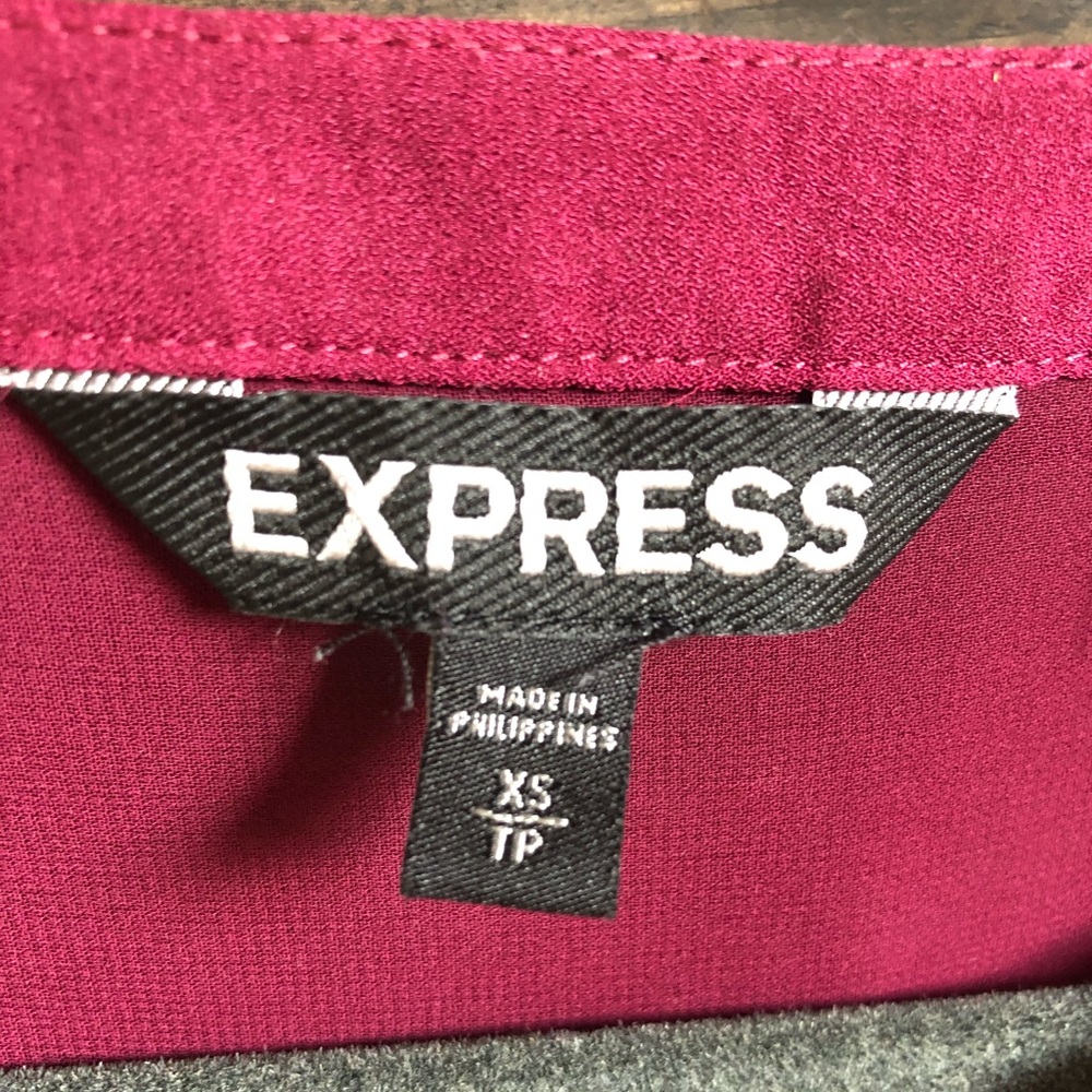Express Blouse - Picture 3 of 3